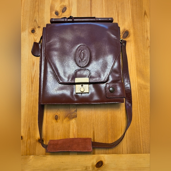None Handbags - Vintage Leather Messenger Bag